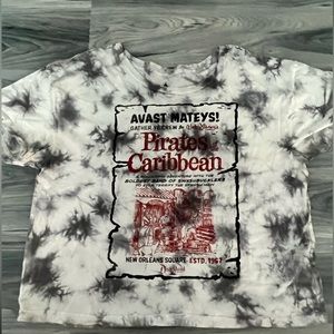 Disneyland Pirates 🏴‍☠️ T shirt